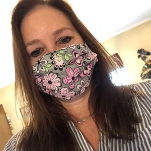 Meet your Posher, Dena